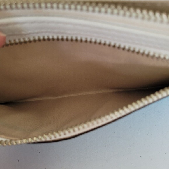 COACH Legacy Colorblock Zippy Wallet Wristlet Robin Egg Blue Chalk Leather Large - Picture 4 of 7